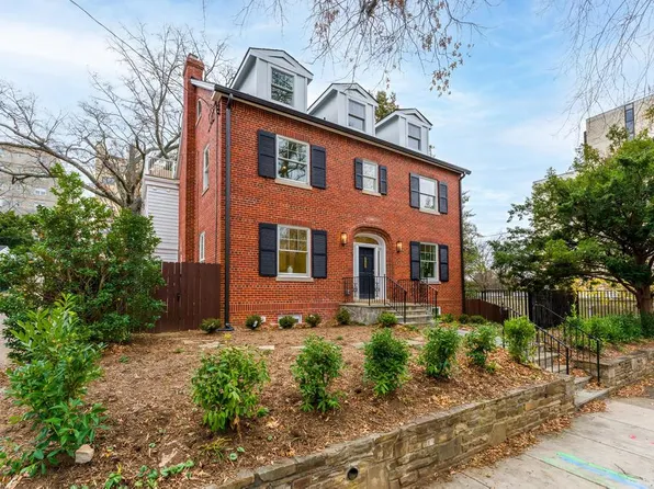 2717 38th St NW, Washington, DC 20007