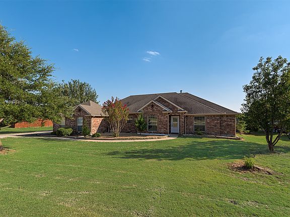 5th image of 116 Dustin Dr
