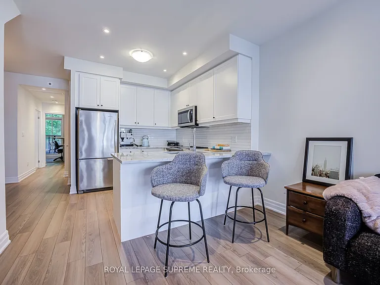 652 Cricklewood Dr #207 — Photo 10