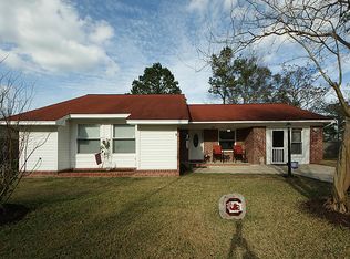 121 Ridge Rd, Summerville, SC 29485