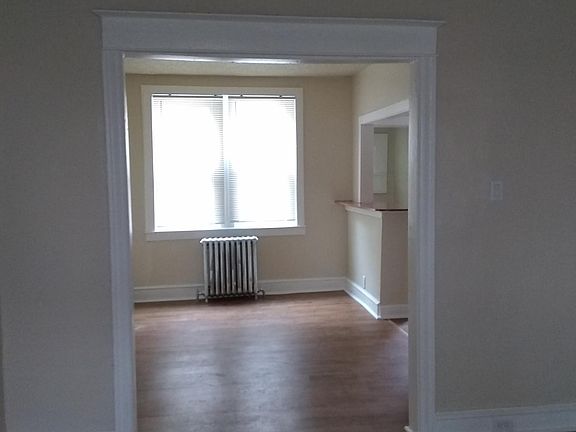 4th image of 6127 McMahon Ave