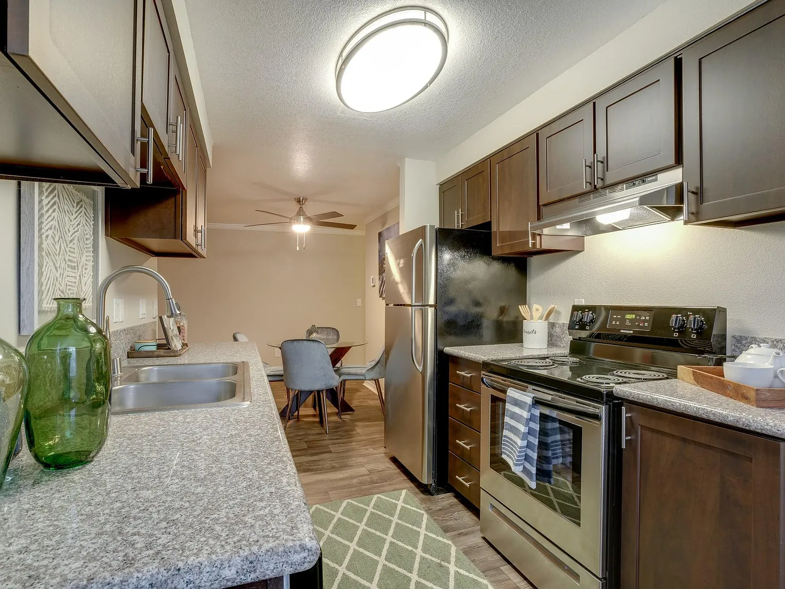 Walnut Grove Landing — Photo 2