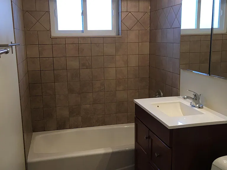 7100 W Higgins Ave — Photo 4