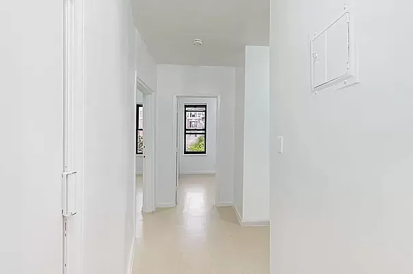 Rented by REAL New York | media 26