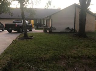 3732 Evergreen Dr, Dickinson, TX 77539