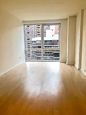 Rented by Corcoran | media 11