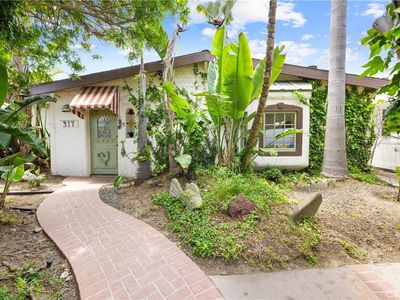 317 Walnut St, Costa Mesa, CA, 92627