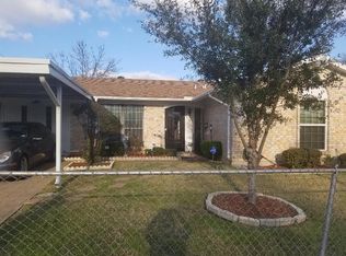 6530 Leaning Oaks St, Dallas, TX 75241