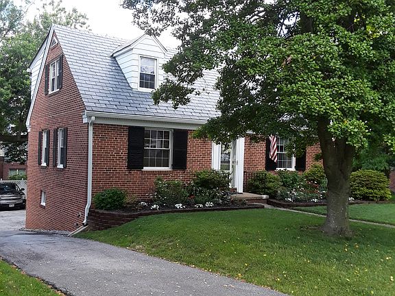 Private drive with garage