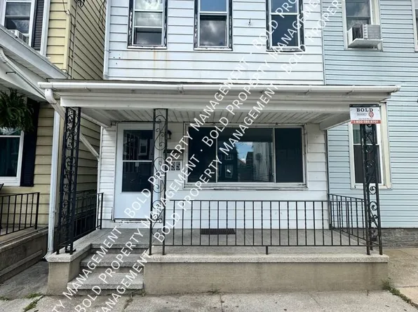 435 Walnut St, Lebanon, PA 17042