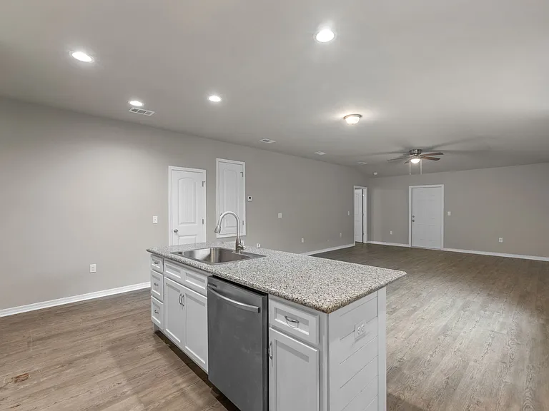 3210 Electra Dr — Photo 14