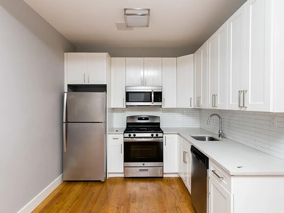 271 Martense St #2R