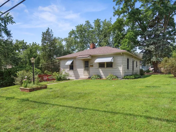 4241 Hampshire Ave N, Crystal, MN 55428