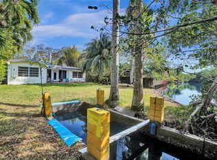 Riverdale, Miami, FL 33180