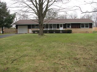 8978 Lowell Ln, Northfield, OH 44067