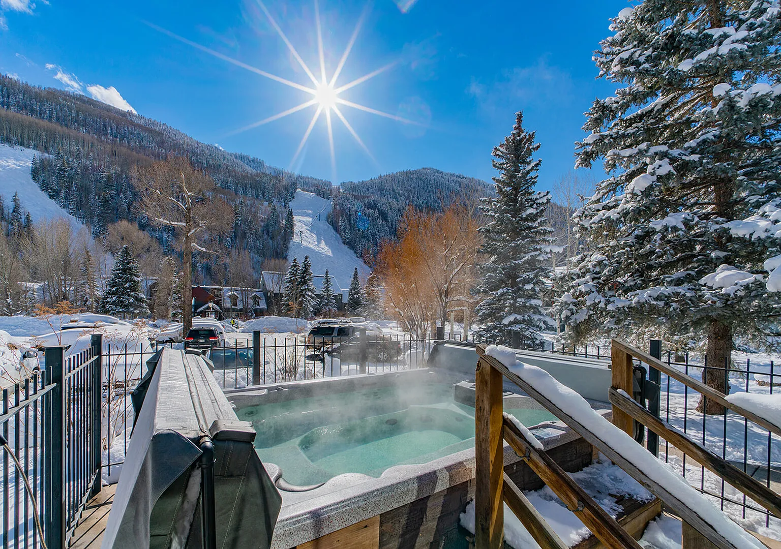 Telluride Lodge 301 Liftside + HotTub Access 3Br, 2.5Ba Sleeps 6 — Photo 1