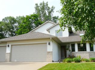 1645 Keller Ct, Onalaska, WI 54650