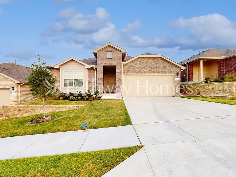 1617 Gatesville Ct — Photo 3