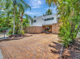 4410 Brighton Pl, Miami, FL 33133