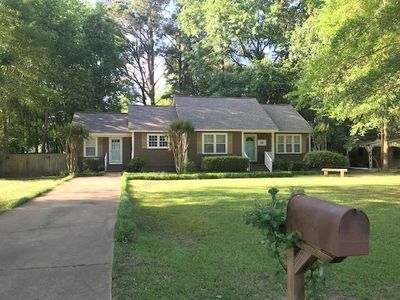 209 Kyle St, Batesville, MS, 38606