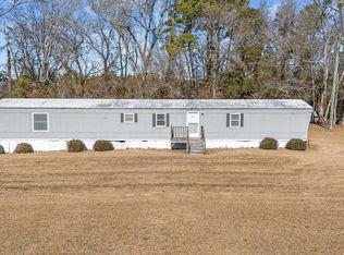 355 Boyd Ln, Cove City, NC 28523