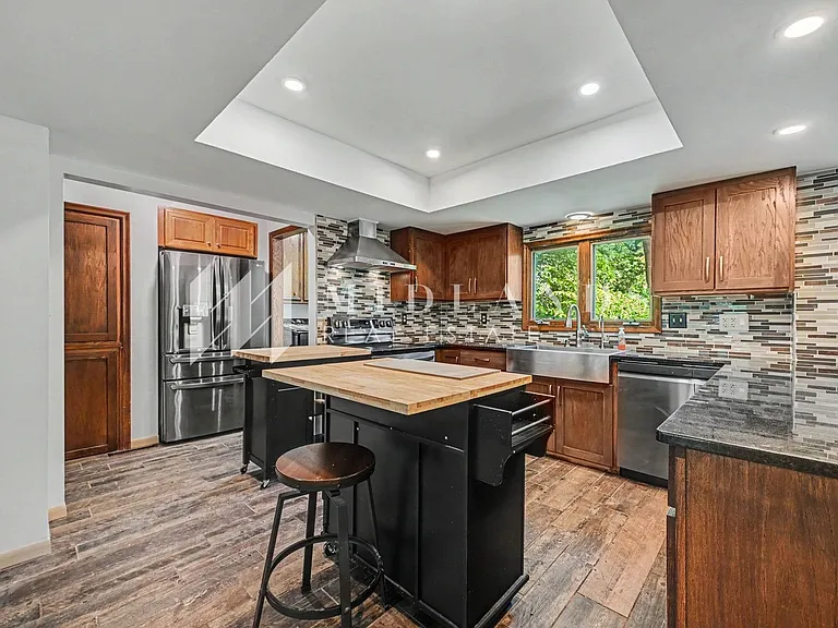 16611 S 57th Ave — Photo 5