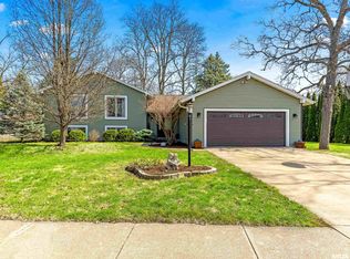 6602 N Chateau Pl, Peoria, IL 61615