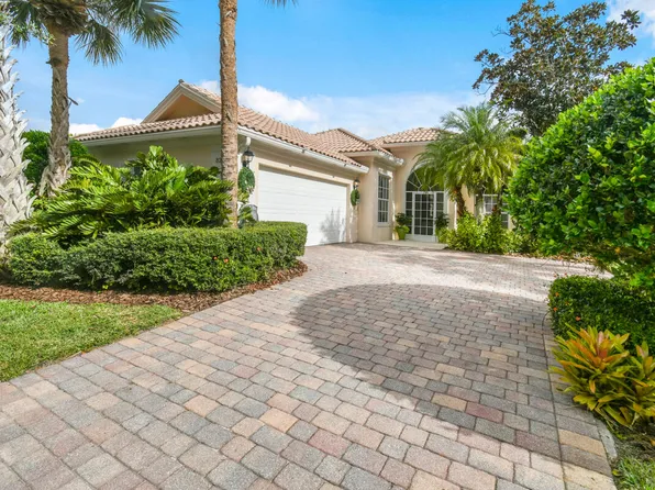 8297 SE Angelina Court, Hobe Sound, FL 33455