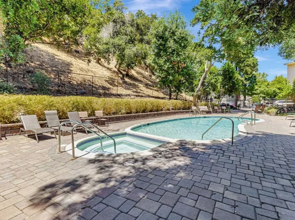 177 N El Camino Real APT 2, San Mateo, CA 94401