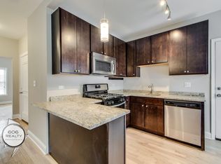836 E 53rd St APT 2S, Chicago, IL 60615
