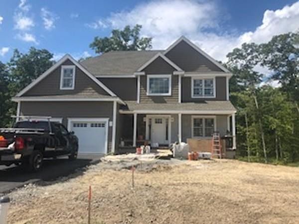 2nd image of 16 Ledgewood Cir