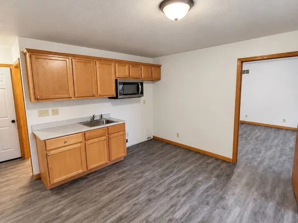 2934 S 9th St Unit E, Milwaukee, WI 53215