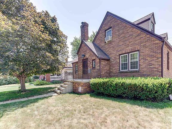 2nd image of 3710 Stone Ave