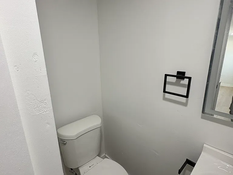5008 N Cortez Ave #13 — Photo 5