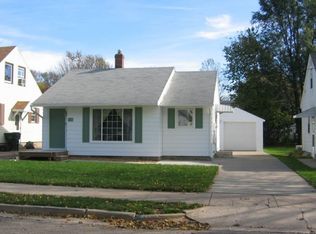 928 13th Ave NE, Rochester, MN 55906