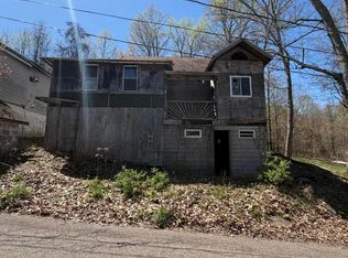 61 Trolley Hl, Harveys Lake, PA 18618
