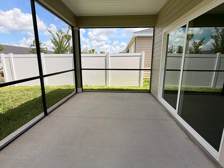 8904 SW 69th Ter — Photo 21