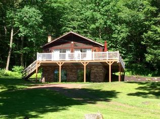 1301 River Rd, Milanville, PA 18443