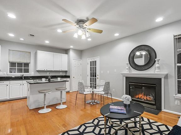 4th image of 13236 Rolling Plains Ct