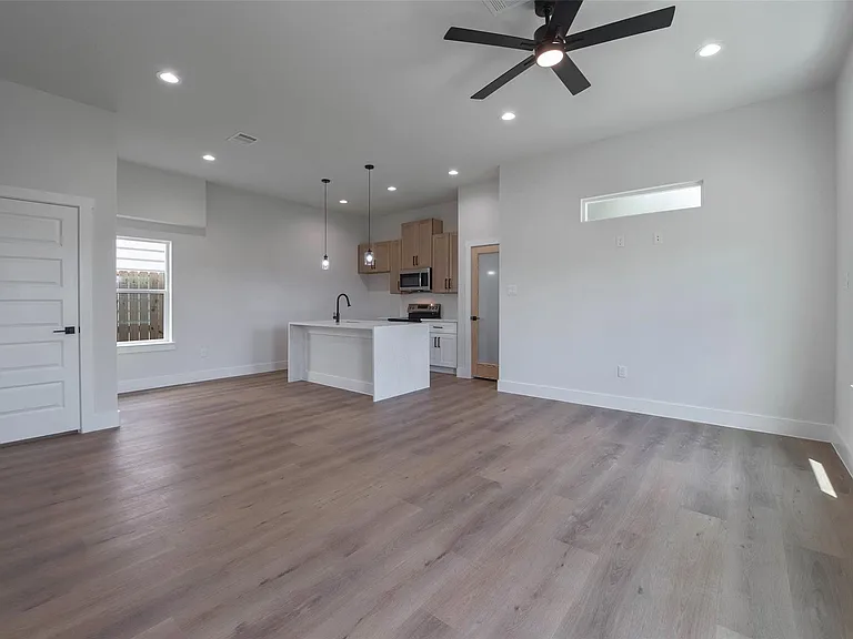 9311 Jutland Rd — Photo 2