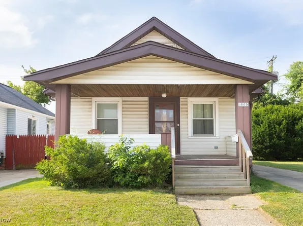 1609 Granby Ave, Cleveland, OH 44109