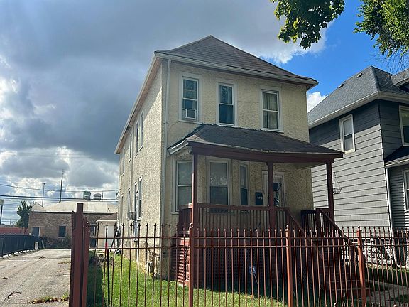 3rd image of 5405 W Congress Pkwy
