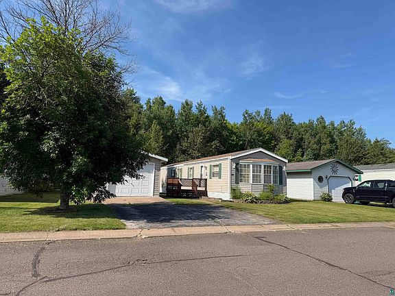 2nd image of 58 Arbutus Dr