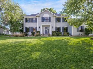 50863 Stonebridge Dr, Granger, IN 46530