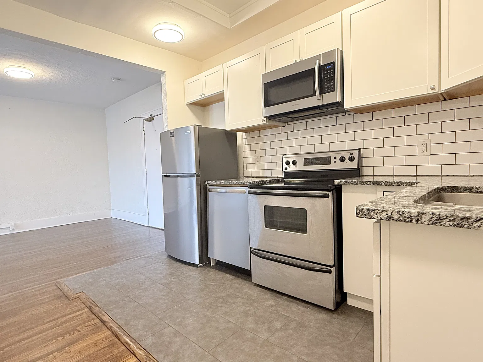 2 bed, $1,313 — Photo 4