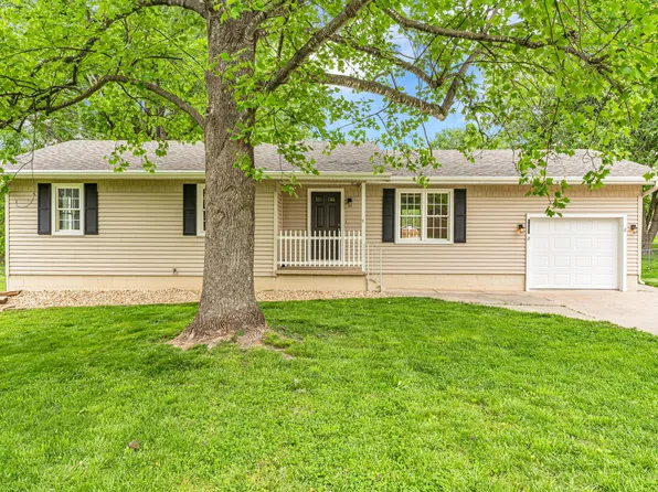 1107 E Mccracken Road, Ozark, MO 65721