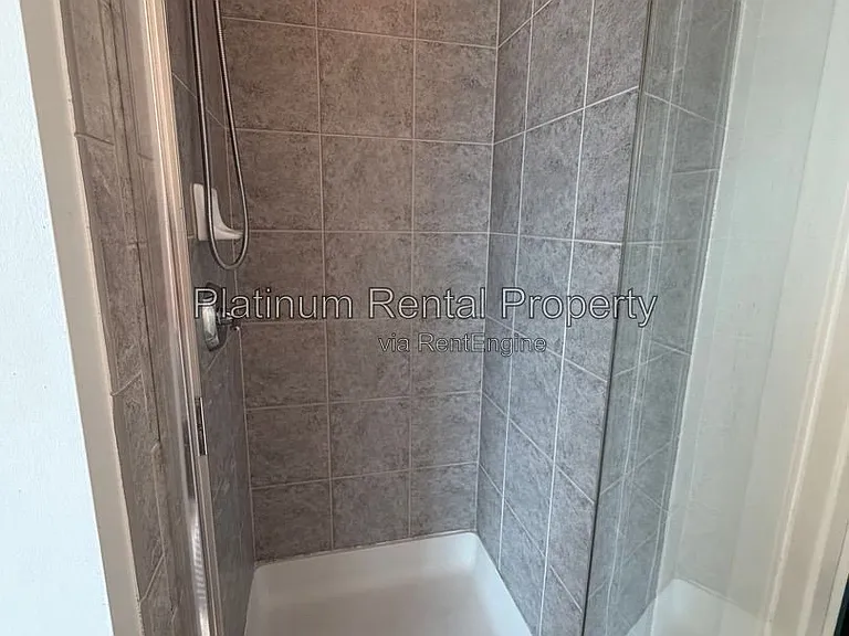 361 17th St #2022 — Photo 14