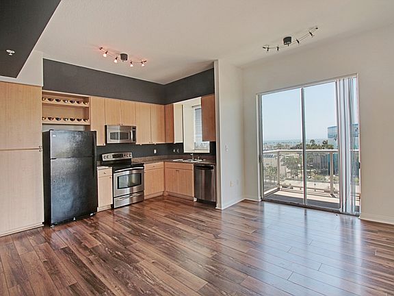 2nd image of 388 E Ocean Blvd Unit 702