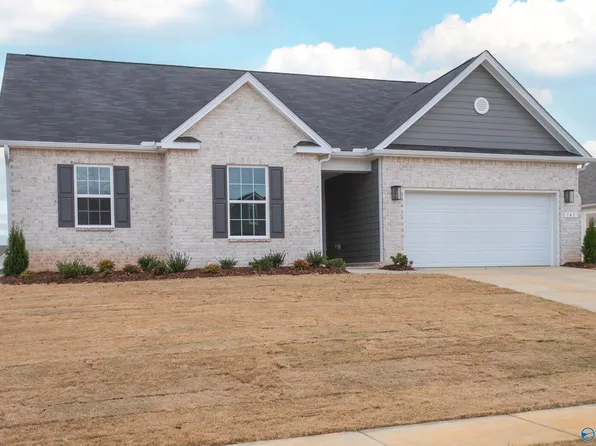 143 Jude Ln, Hazel Green, AL 35750