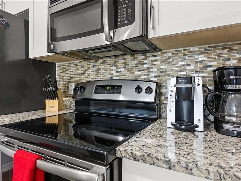 5356 Diplomat Ct #107 — Photo 21